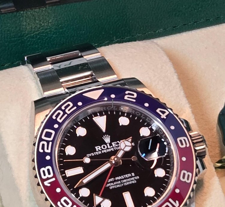 Rolex Gmt-master Ii Full Set Dicembre 2024 Mai Indossato