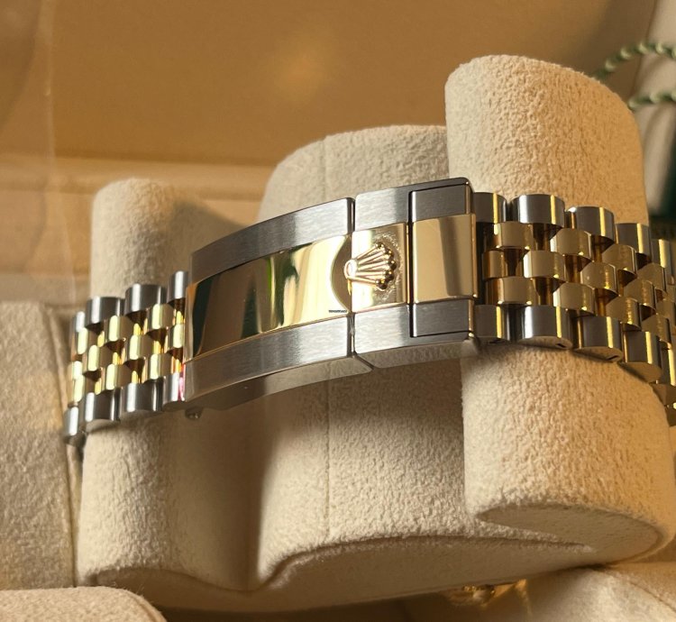 Rolex Gmt-master Ii Fullset Ungetragen Gekauft In Der Schweiz