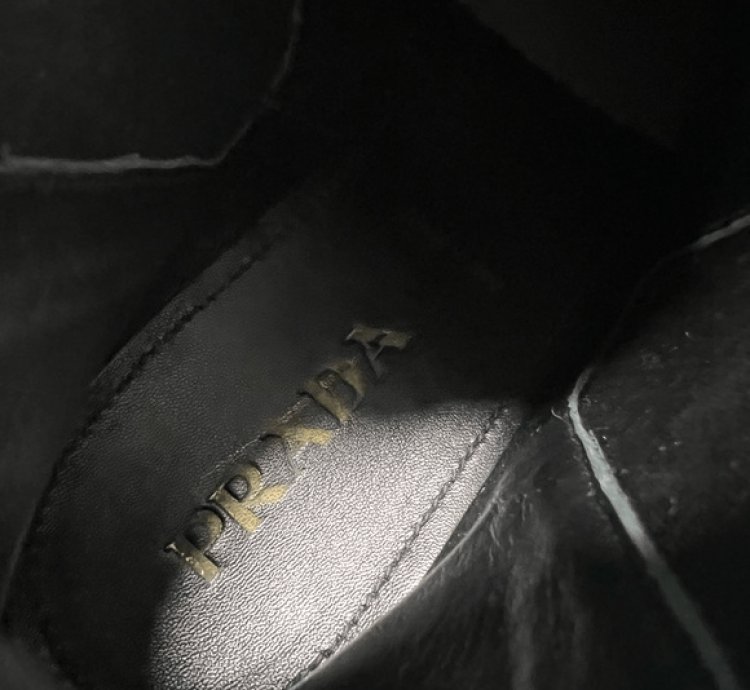 Prada Saffiano Leather Chelsea Boots Black Men Uk 8 Us 9