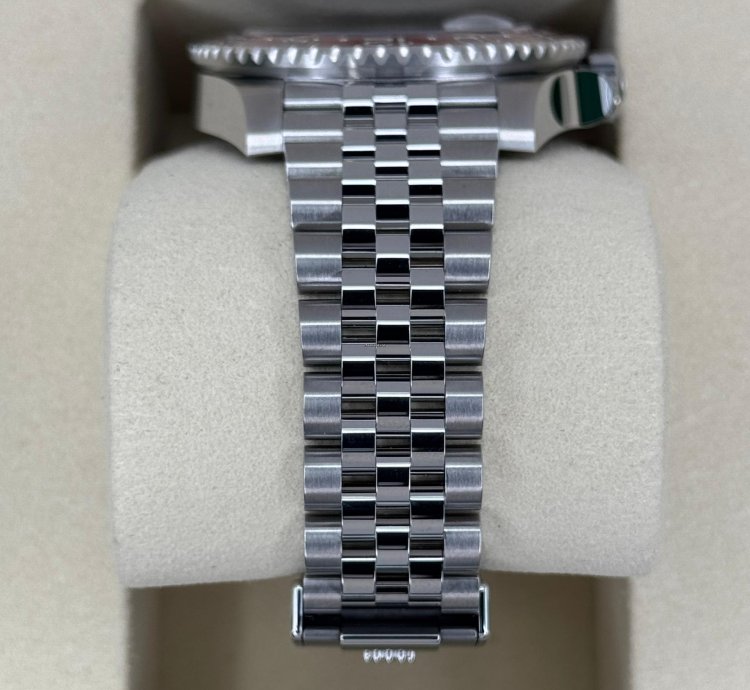 Rolex Gmt-master Ii New 2025 Gmt-master Ii Pepsi 40mm 126710blro Jubilee