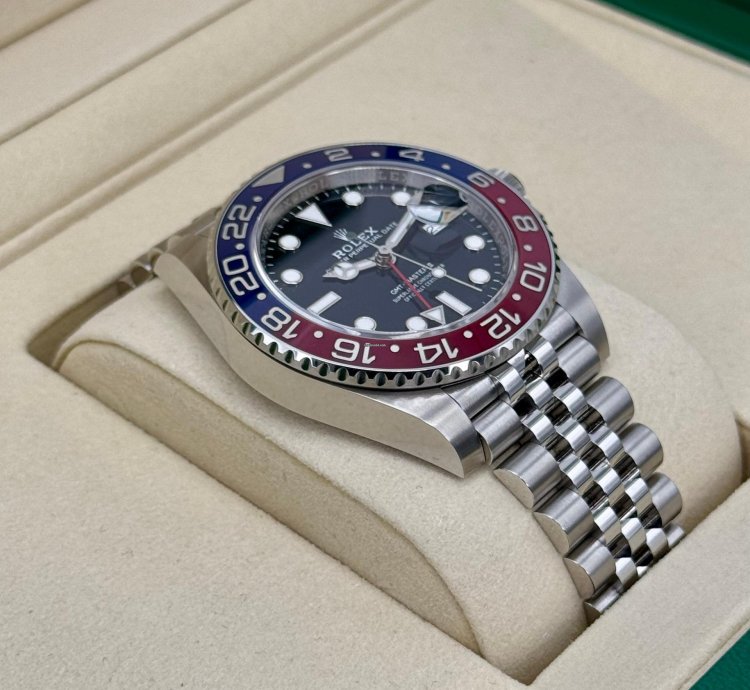 Rolex Gmt-master Ii New 2025 Gmt-master Ii Pepsi 40mm 126710blro Jubilee