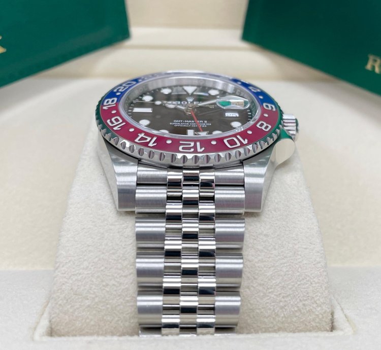 Rolex Gmt-master Ii New Gmt-master Ii 126710blro 40mm Stainless Steel Pepsi Jubilee Bracelet