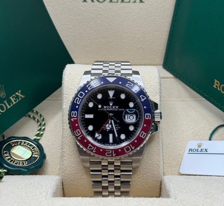 Rolex Gmt-master Ii New Pepsi Blue Red Ceramic Bezel Stainless Steel Jubilee Bracelet