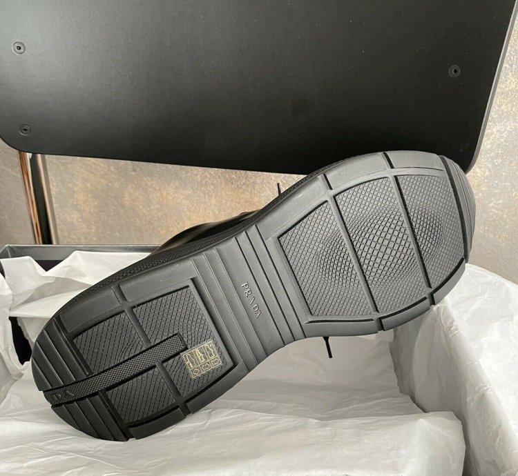 Prada Shoes Sneaker 9 New Men 100 Authentic