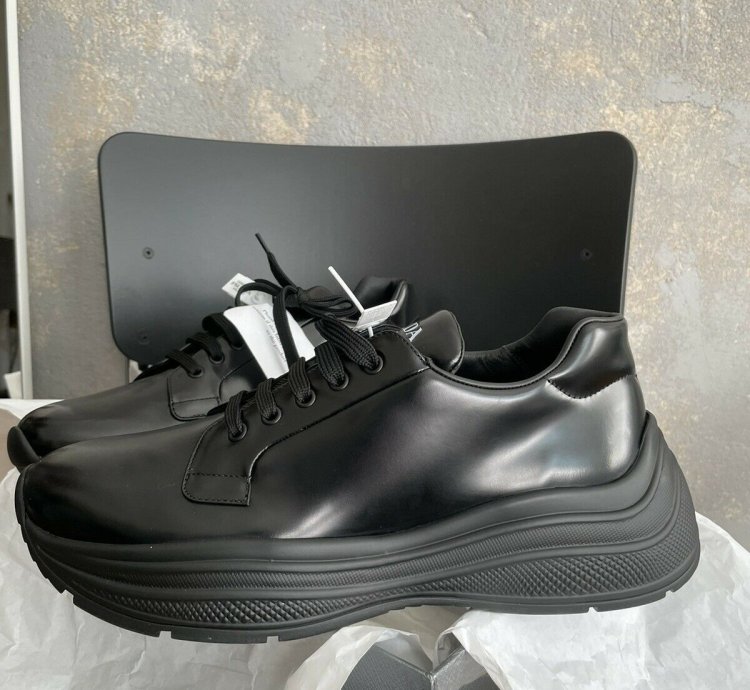 Prada Shoes Sneaker 9 New Men 100 Authentic