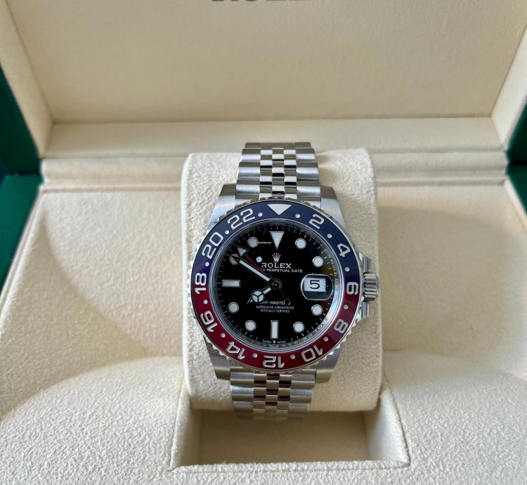 Rolex Gmt-master Ii New Unworn And Full Set