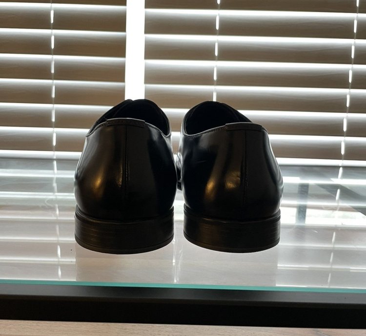 Prada Smooth Leather Lace Up Dress Shoe