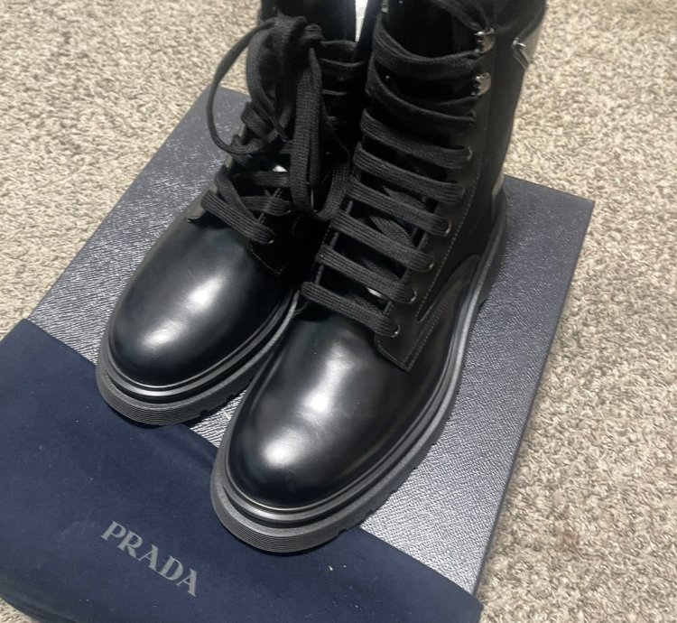 Prada Spazzolato Rois Boots