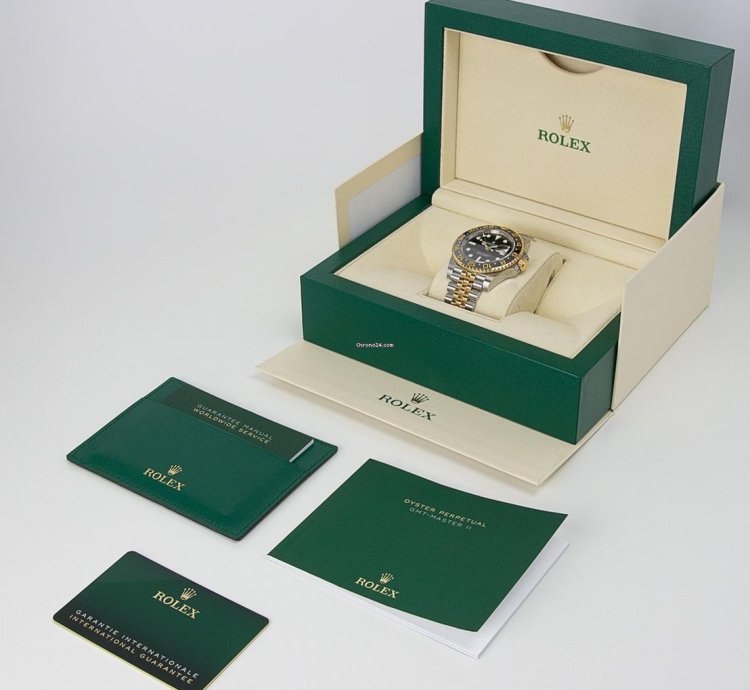 Rolex Gmt-master Ii Oyster Perpetual Gmt-master Ii Bi-metal Zombie 126713grnr