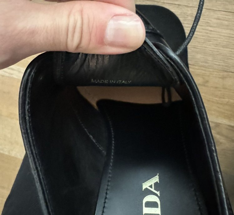 Prada Spazzolato Shoe