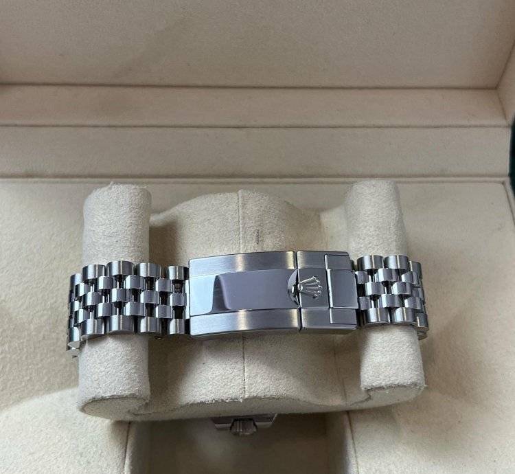 Rolex Gmt-master Ii Pepsi - 2024 - 126710blro