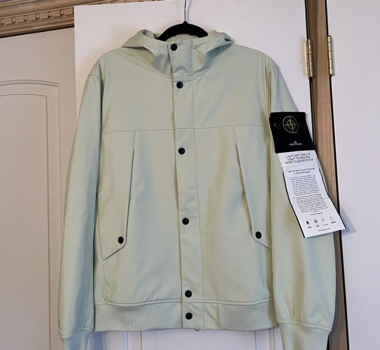 Stone Island Soft Shell- Pistachio Hooded Jacket Size