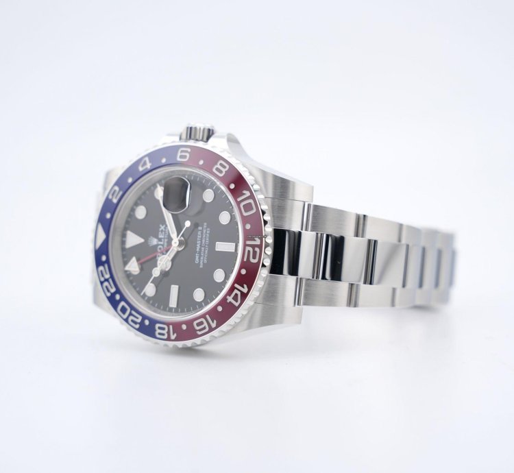 Rolex Gmt-master Ii Pepsi - Unworn - Box Papers