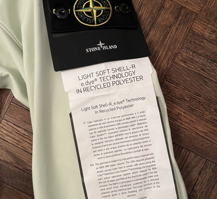 Stone Island Soft Shell- Pistachio Hooded Jacket Size
