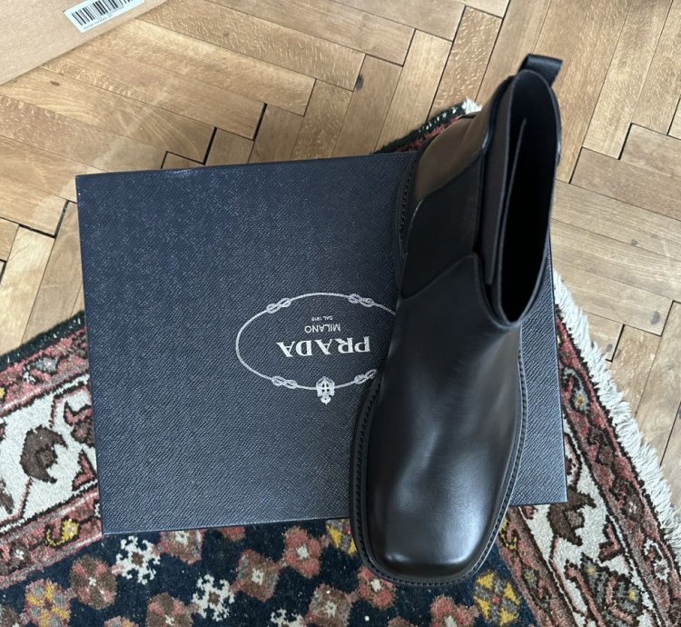 Prada Square Toe Chelsea Boots New With Box Uk 12