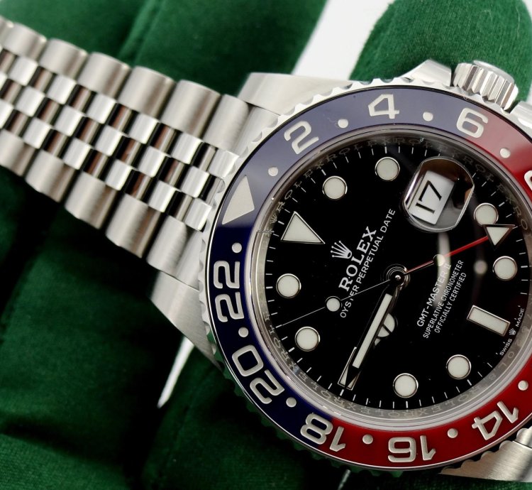 Rolex Gmt-master Ii Pepsi 126710blro