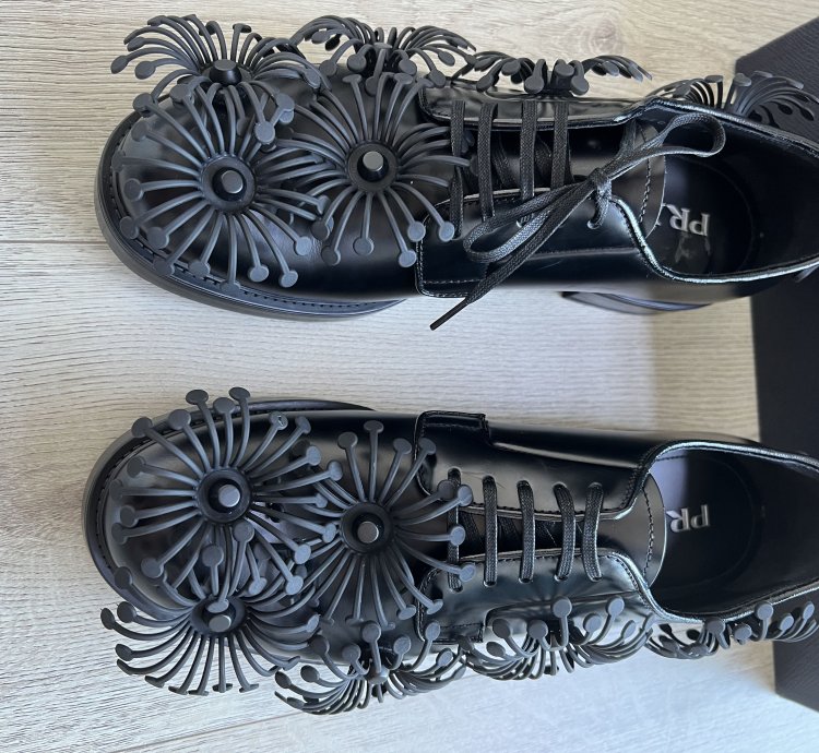 Prada Ss22 Flower Derby Leather Shoes