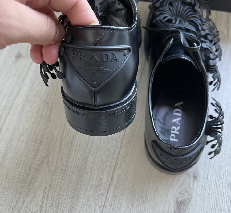 Prada Ss22 Flower Derby Leather Shoes