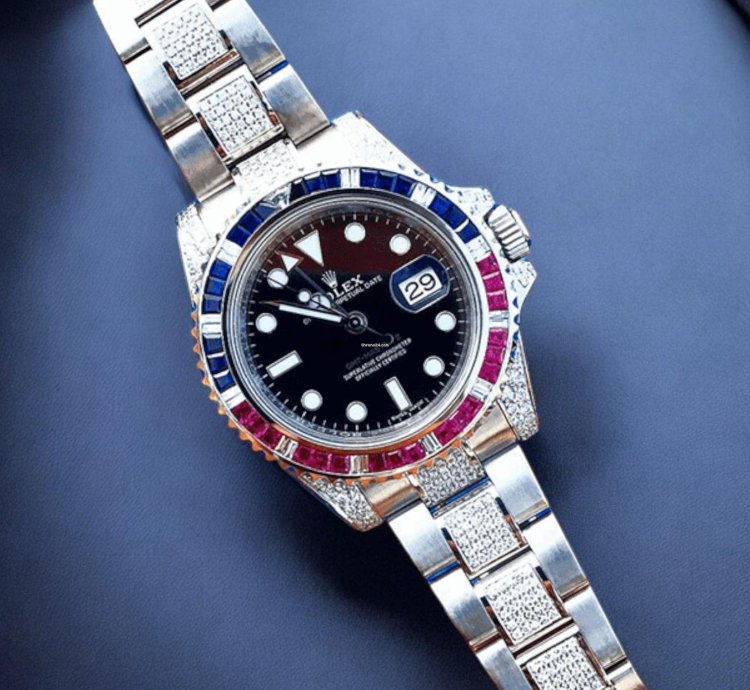 Rolex Gmt-master Ii Pepsi 40 Mm Oyster Black Dial Custom Diamond-set - Iced Out