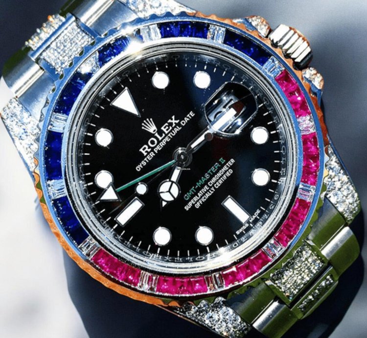 Rolex Gmt-master Ii Pepsi 40 Mm Oyster Black Dial Custom Diamond-set - Iced Out