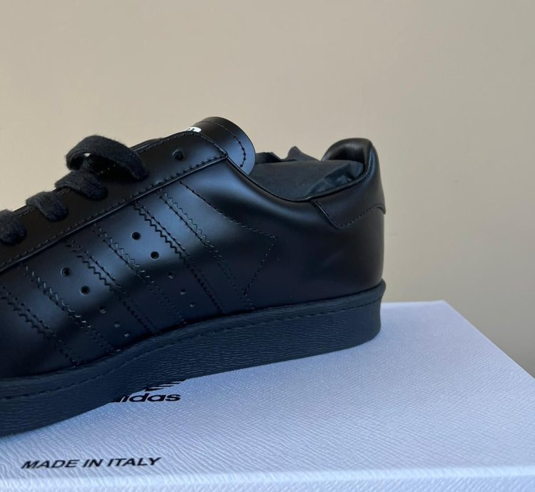 Prada Superstar Low Top In Black