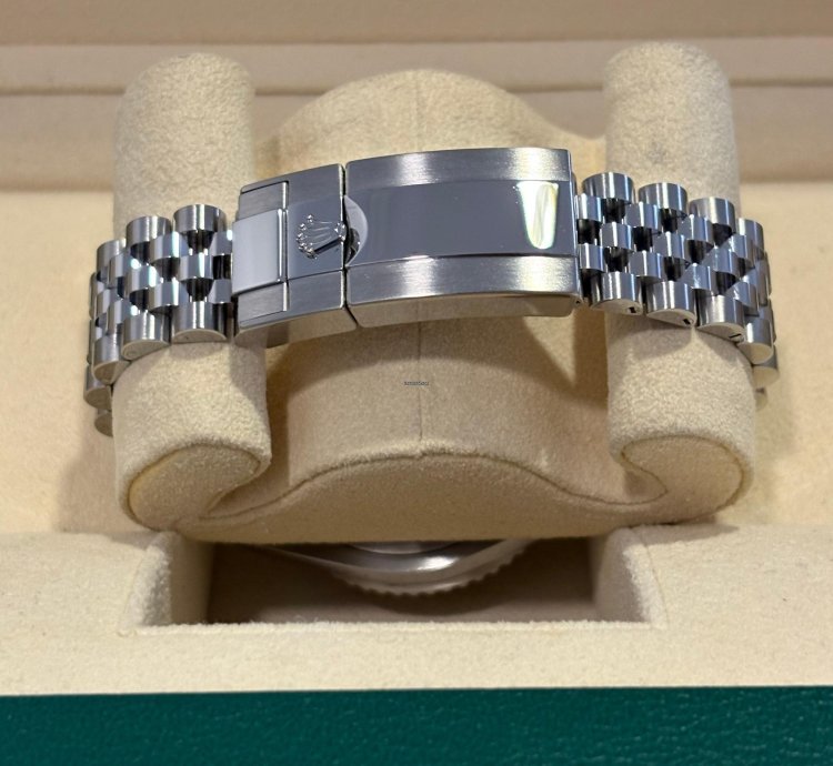 Rolex Gmt-master Ii Pepsi Jubilee - 126710blro - 2023