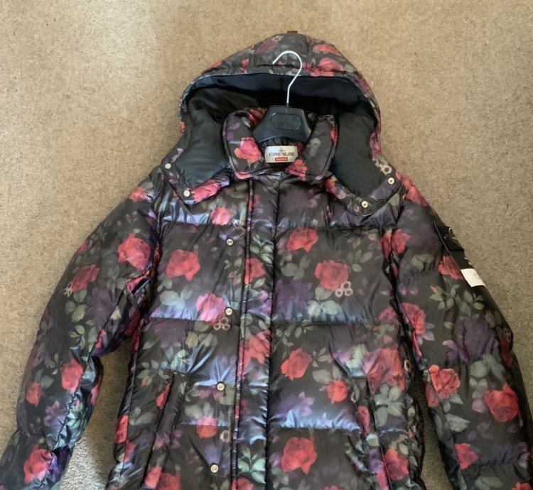 Stone Island Supreme Lamy Cover Stampato Puffy Jacket