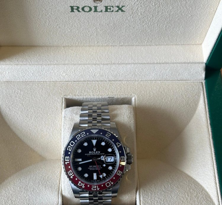 Rolex Gmt-master Ii Pepsi Jubilee 126710blro 2022