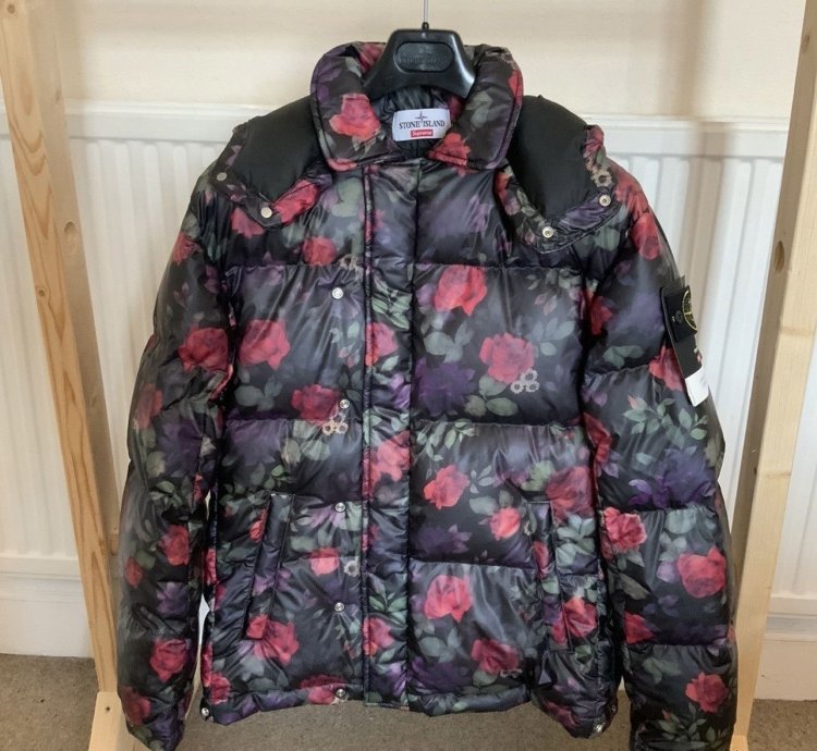 Stone Island Supreme Lamy Cover Stampato Puffy Jacket