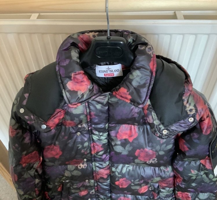 Stone Island Supreme Lamy Cover Stampato Puffy Jacket