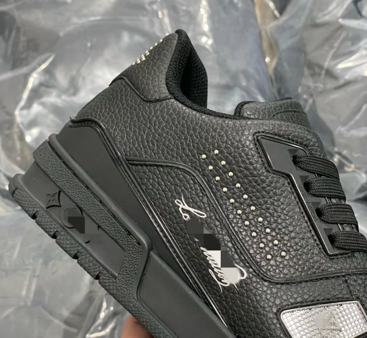 Lv Trainer Black Calf Leather