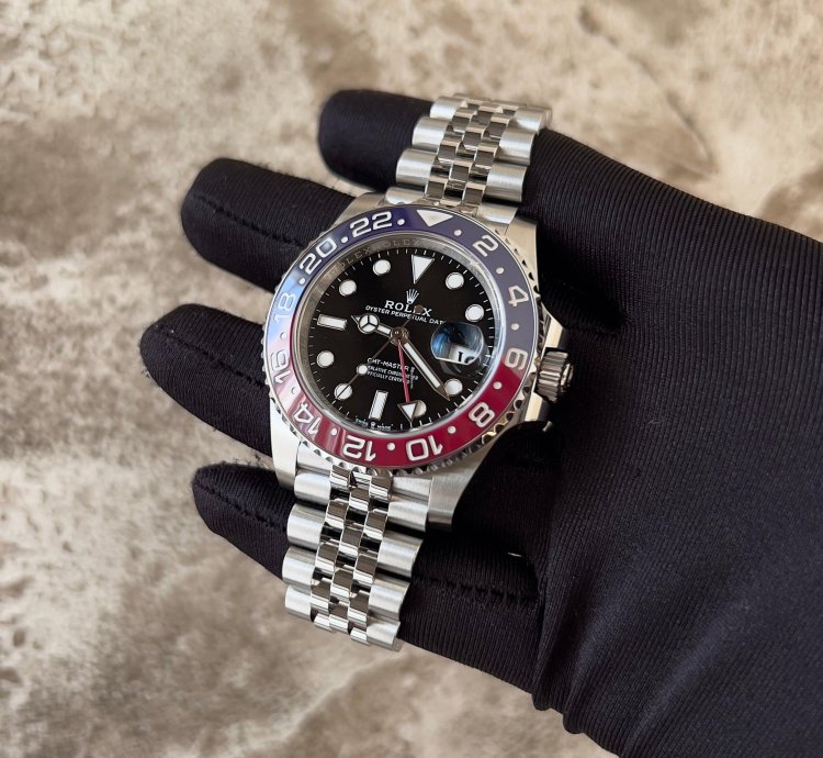 Rolex Gmt-master Ii Pepsi New 04 2025 126710blro