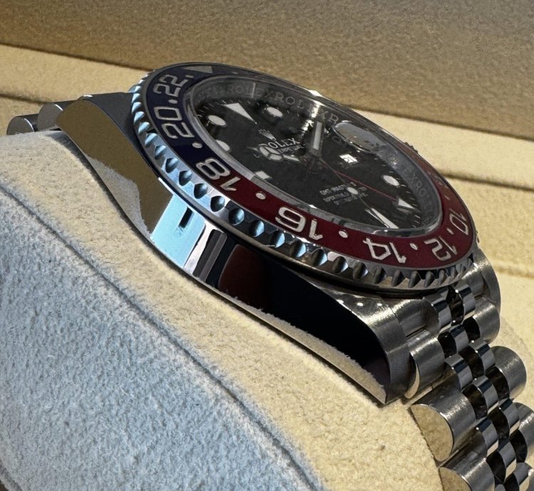 Rolex Gmt-master Ii Pepsi New 2020
