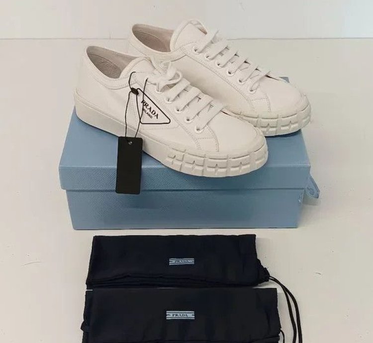 Prada Women Logo-print Canvas White Low Sneakers Eu40 Us10