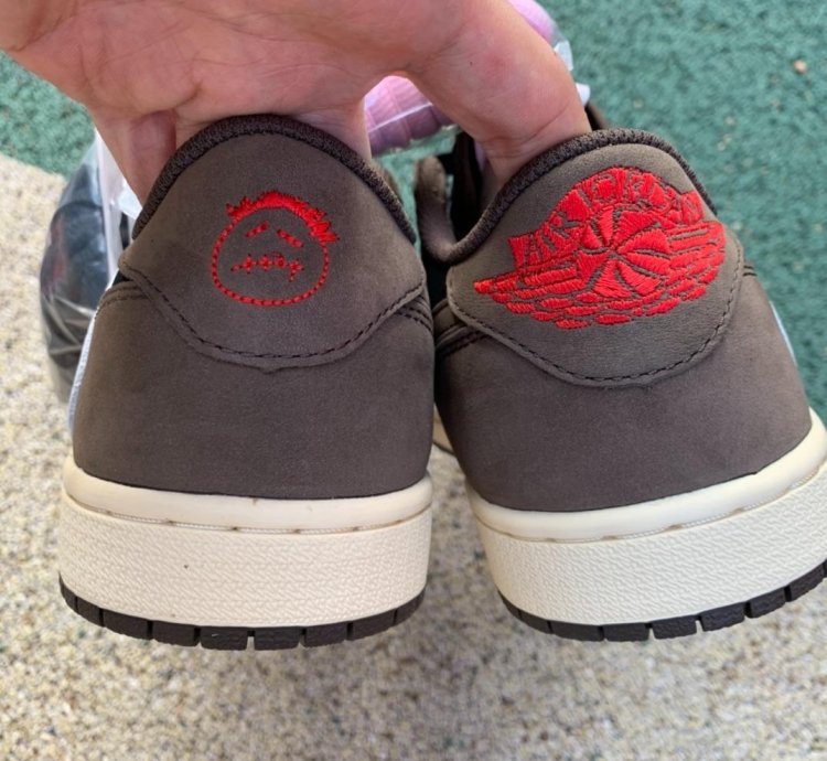 Air Jordan 1 Retro Low Og Sp Travis Scott Mocha