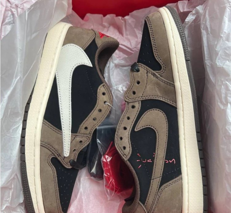 Air Jordan 1 Retro Low Og Sp Travis Scott Mocha