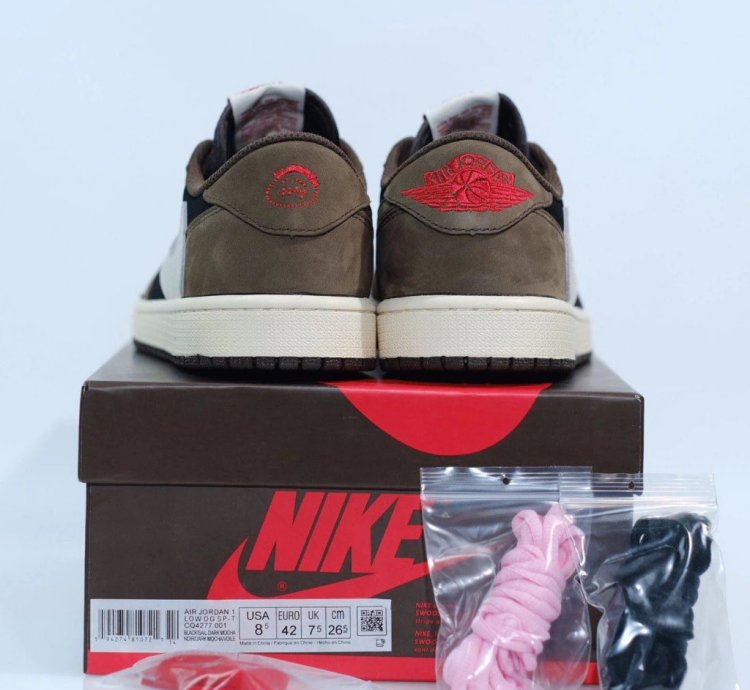 Air Jordan 1 Retro Low Og Sp Travis Scott Mocha