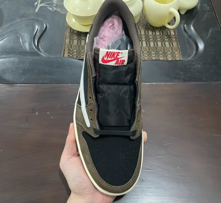 Air Jordan 1 Retro Low Og Sp Travis Scott Mocha