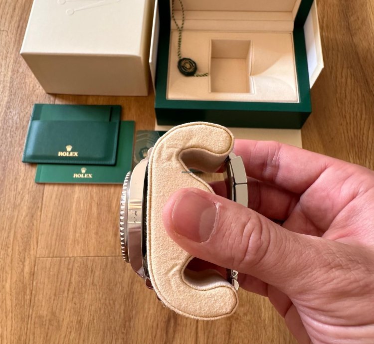 Rolex Gmt-master Ii Pepsi Unwarned Full Set Full Stickered
