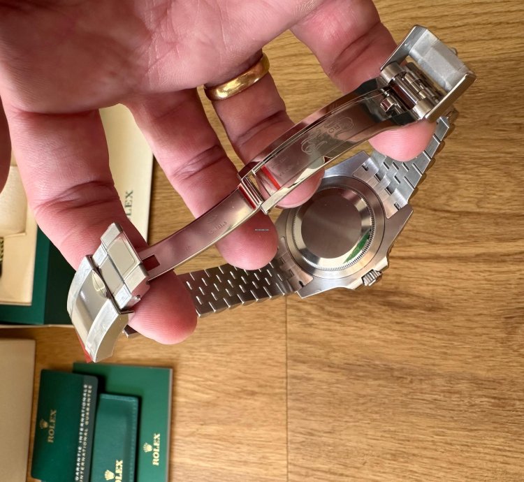 Rolex Gmt-master Ii Pepsi Unwarned Full Set Full Stickered