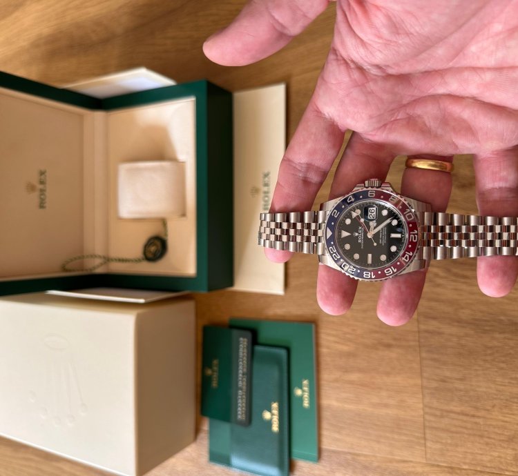 Rolex Gmt-master Ii Pepsi Unwarned Full Set Full Stickered
