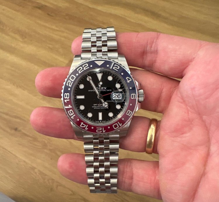 Rolex Gmt-master Ii Pepsi Unwarned Full Set Full Stickered