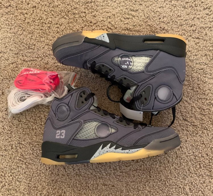 Air Jordan 5 Retro Off-white Muslin