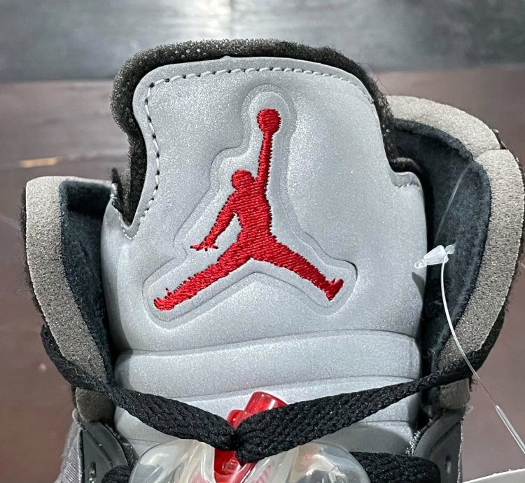 Air Jordan 5 Retro Off-white Muslin
