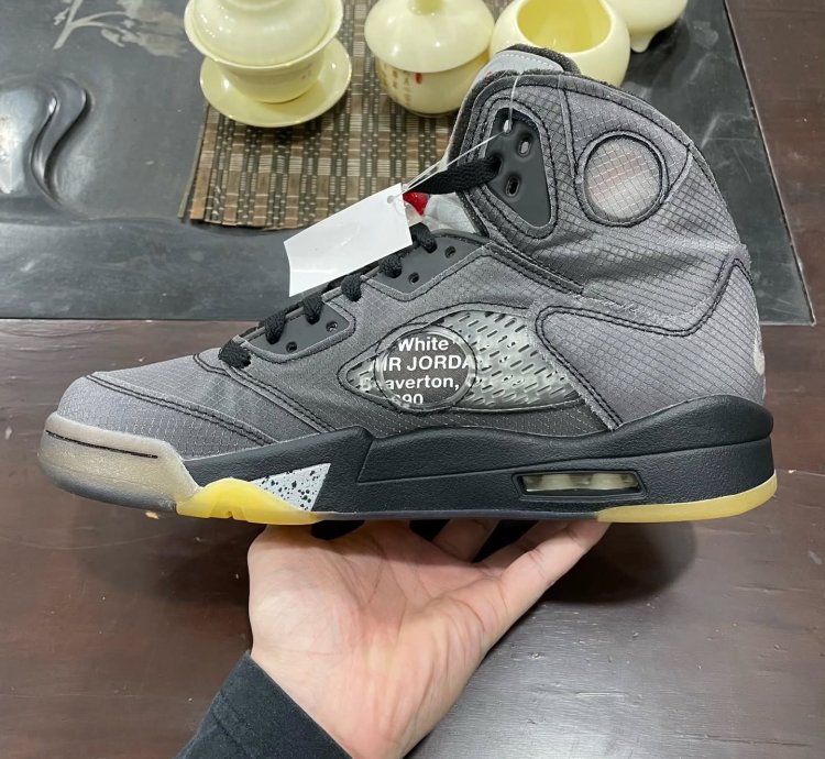 Air Jordan 5 Retro Off-white Muslin