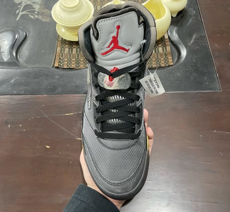 Air Jordan 5 Retro Off-white Muslin