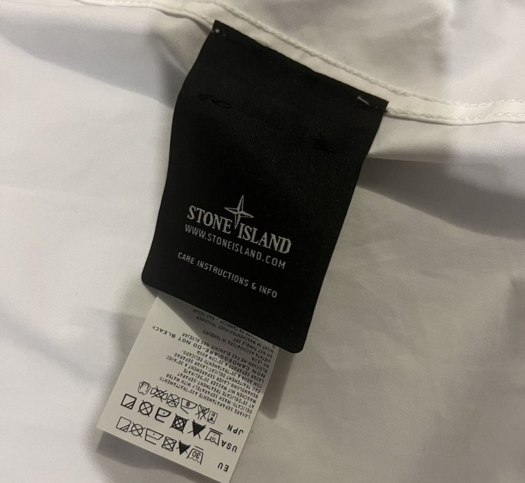 Stone Island Weather Proof Ghost Piece 42910 Size Medium
