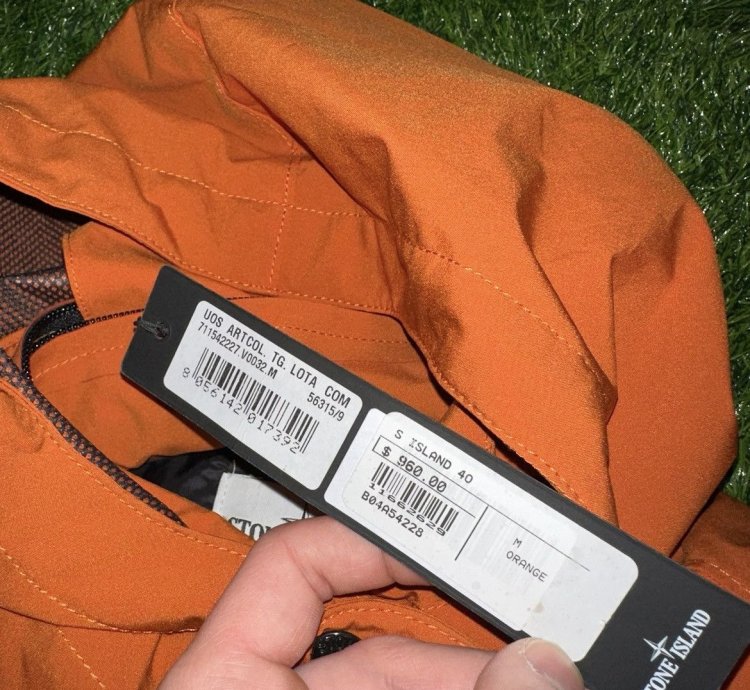 Stone Island Zip Up Patch Jacket Size Medium