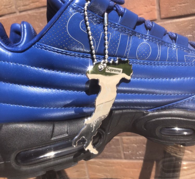 Rare Supreme Swarovski Air Max 95 Lux Hyper Cobalt 2019