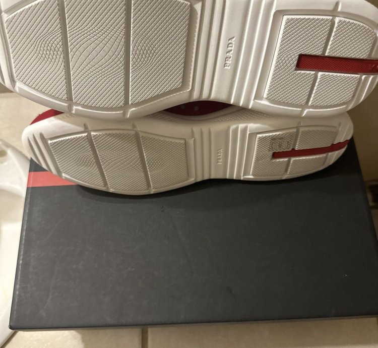 Red Prada Americas Cup Size 11